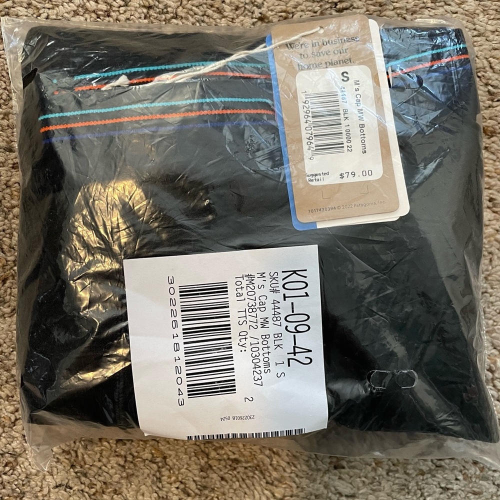 NWT Patagonia Midweight Base Layer - Picture 3 of 5